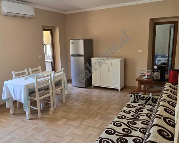 Apartament 2+1 ne shitje ne rrugen Prokop Myzeqari prane shkolles Jeronim De Rada ne Tirane.
N Apartament 2+1 ne shitje ne rrugen Prokop Myzeqari prane shkolles Jeronim De Rada ne Tirane.
N